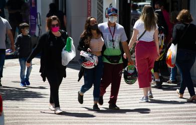 #MComDáVoz: Vendas para o Dia dos Namorados podem crescer até 25% neste ano em Caxias do Sul