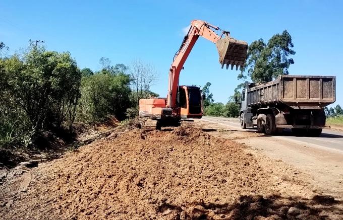 CSG inicia pavimentação da RSC-287, entre Triunfo e Montenegro, no Vale do Caí