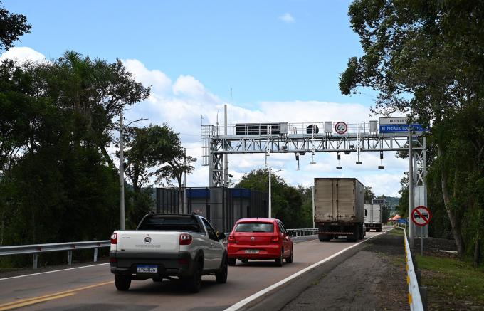 Após retomada do free flow, 22% dos motoristas ainda não pagaram o pedágio